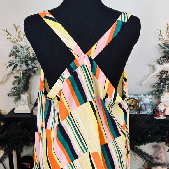 CAbi Skip Halter Tank - Picture 7 of 11